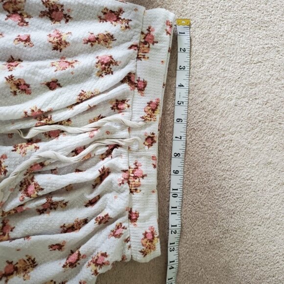 Free People Floral Boho Raw Hem Flowy Lounge Waffle Knit Shorts XS - Picture 5 of 8